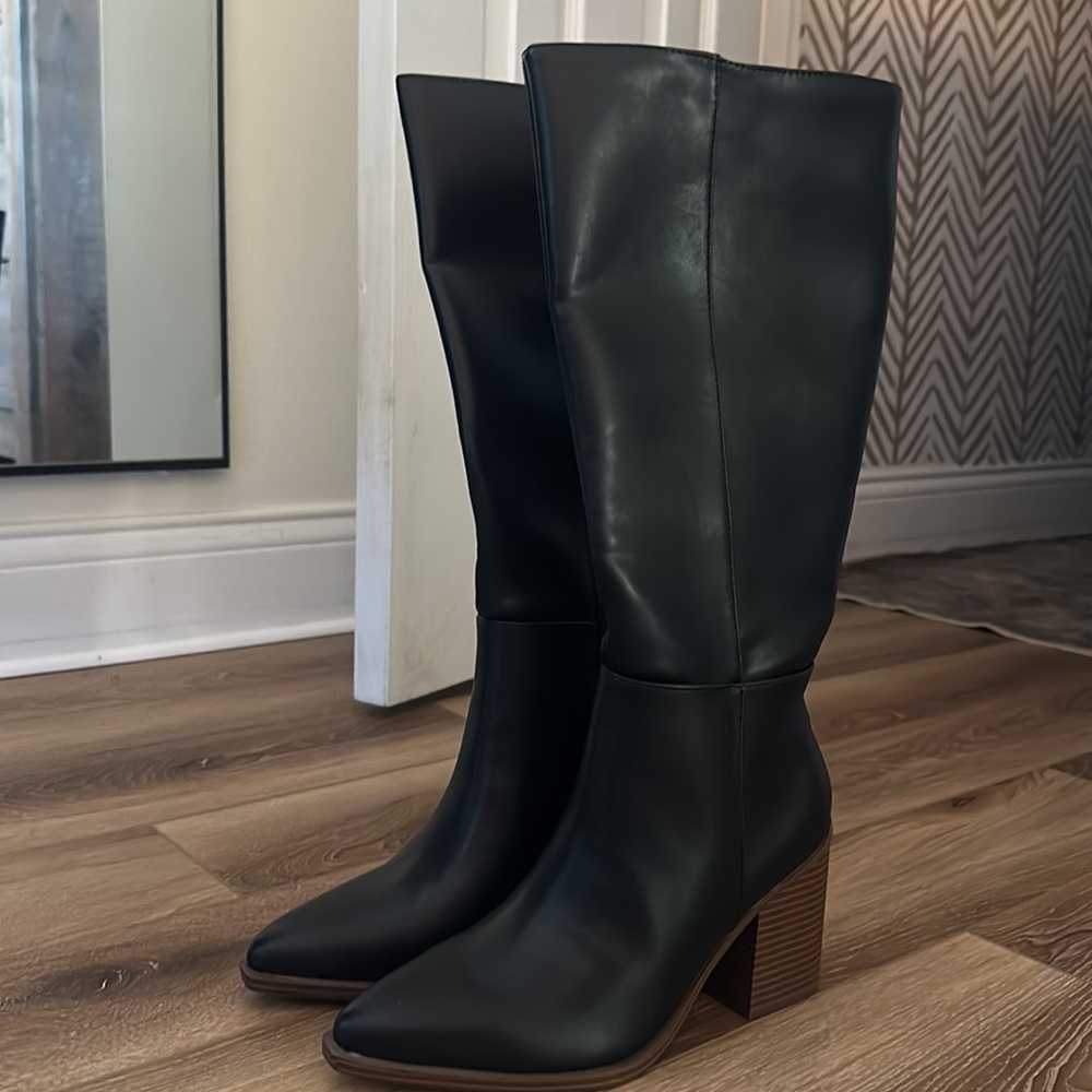 New black knee high pointed boots - Picture 5 of 8
